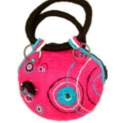 1980's Retro Pink felt handbag with removable brooch